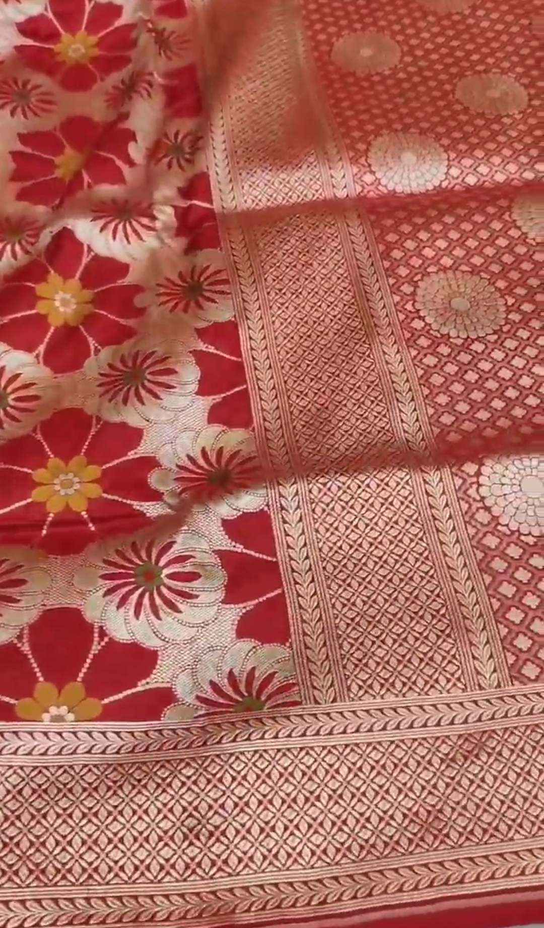 Red Banarasi Handloom Katan Silk Meenakari Saree