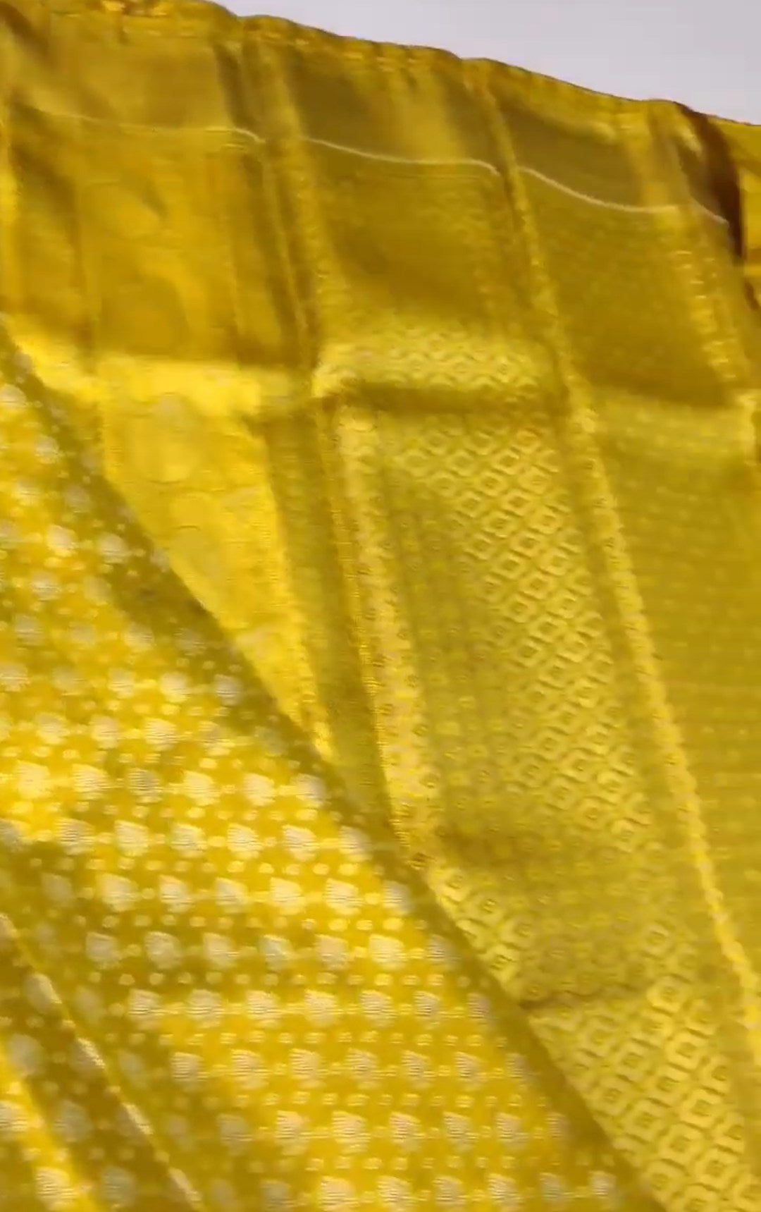 Gold Kanchipuram Handloom Tissue Brocade Silk Saree