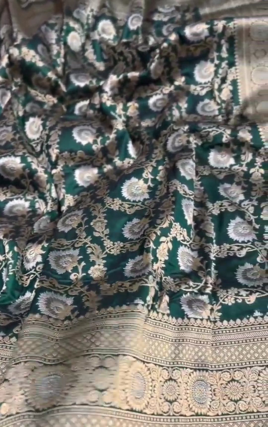 Dual Tone Bottle Green Banarasi Handloom Katan Silk Sona Rupa Saree