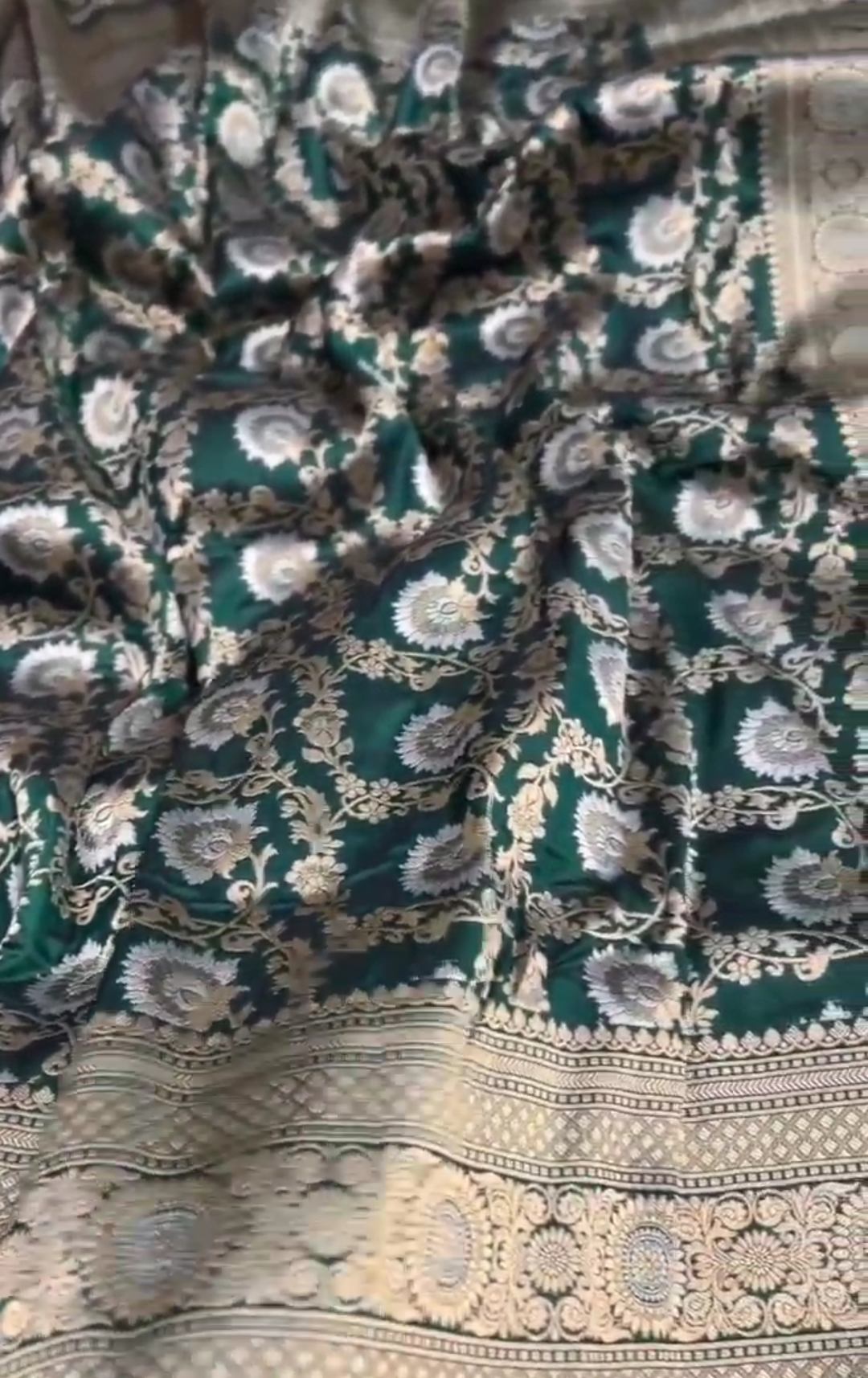 Dual Tone Bottle Green Banarasi Handloom Katan Silk Sona Rupa Saree