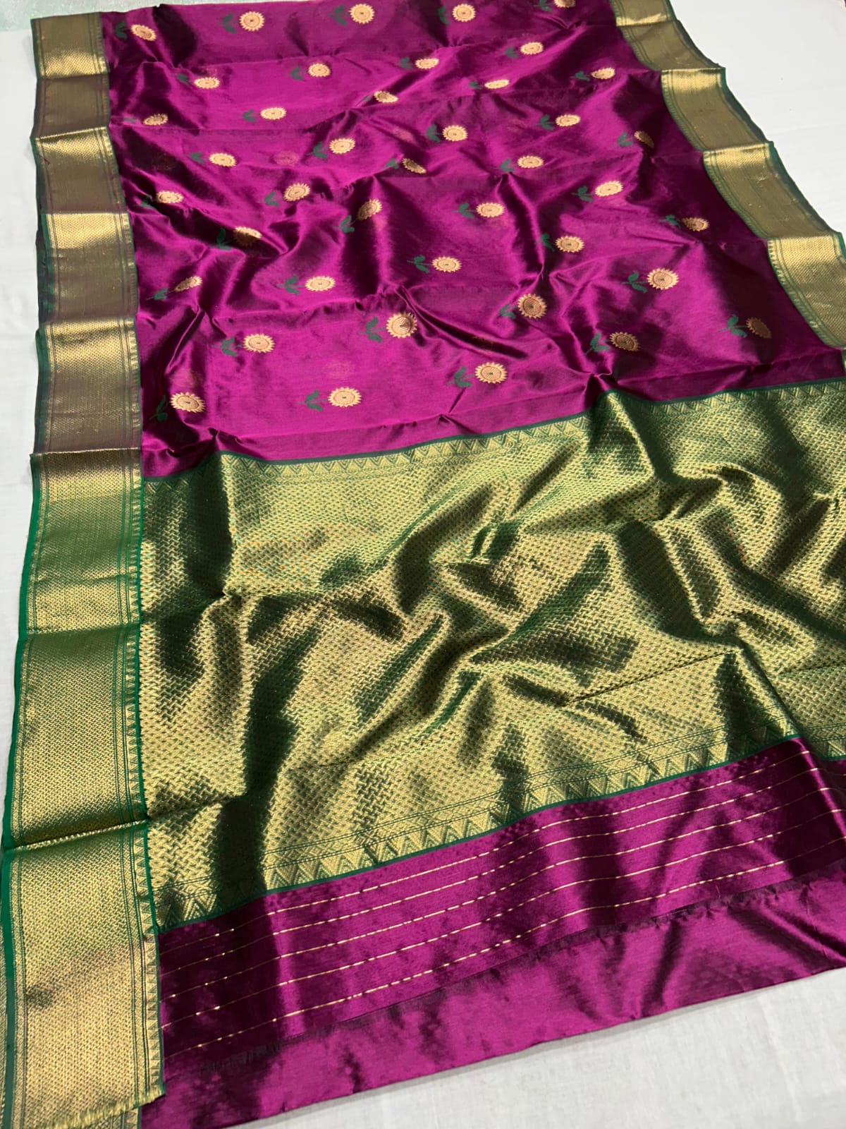 Magenta Chanderi Handloom Pattu Silk Meenakari Nakshi Saree
