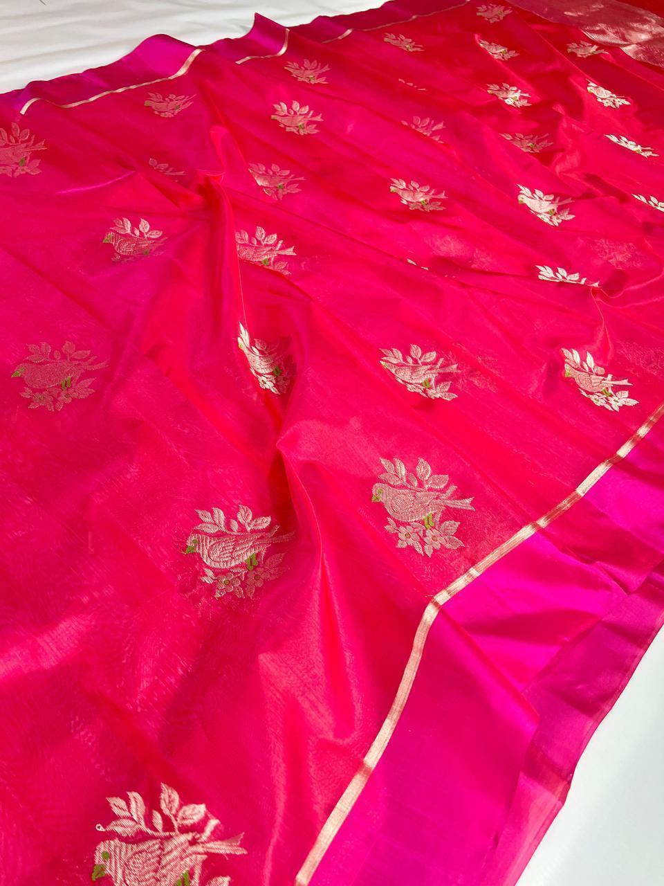 Red Chanderi Handloom Pattu Silk Eknal Buttas Saree