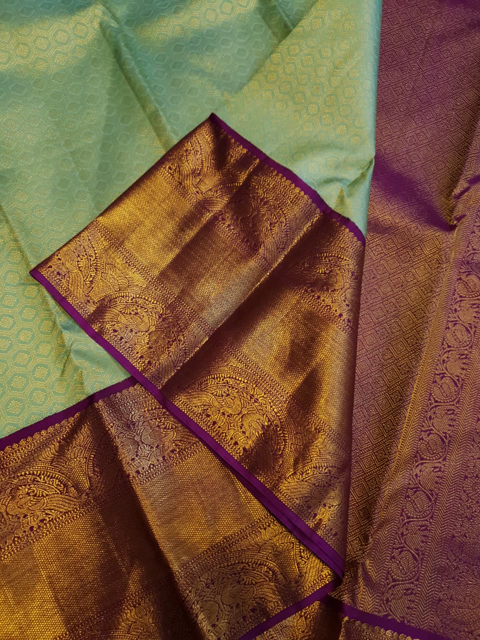 Pista Green Kanchipuram Handloom 2G Gold Pattu Silk Saree