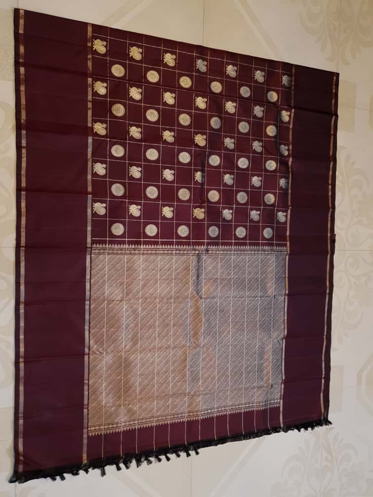 Maroon Kanchipuram Handloom 2G Gold Pattu Silk Saree