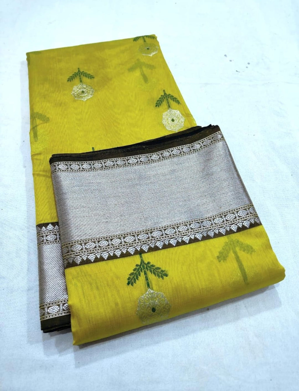 Lemon Chanderi Handloom Pattu Silk Meenakari Nakshi Saree