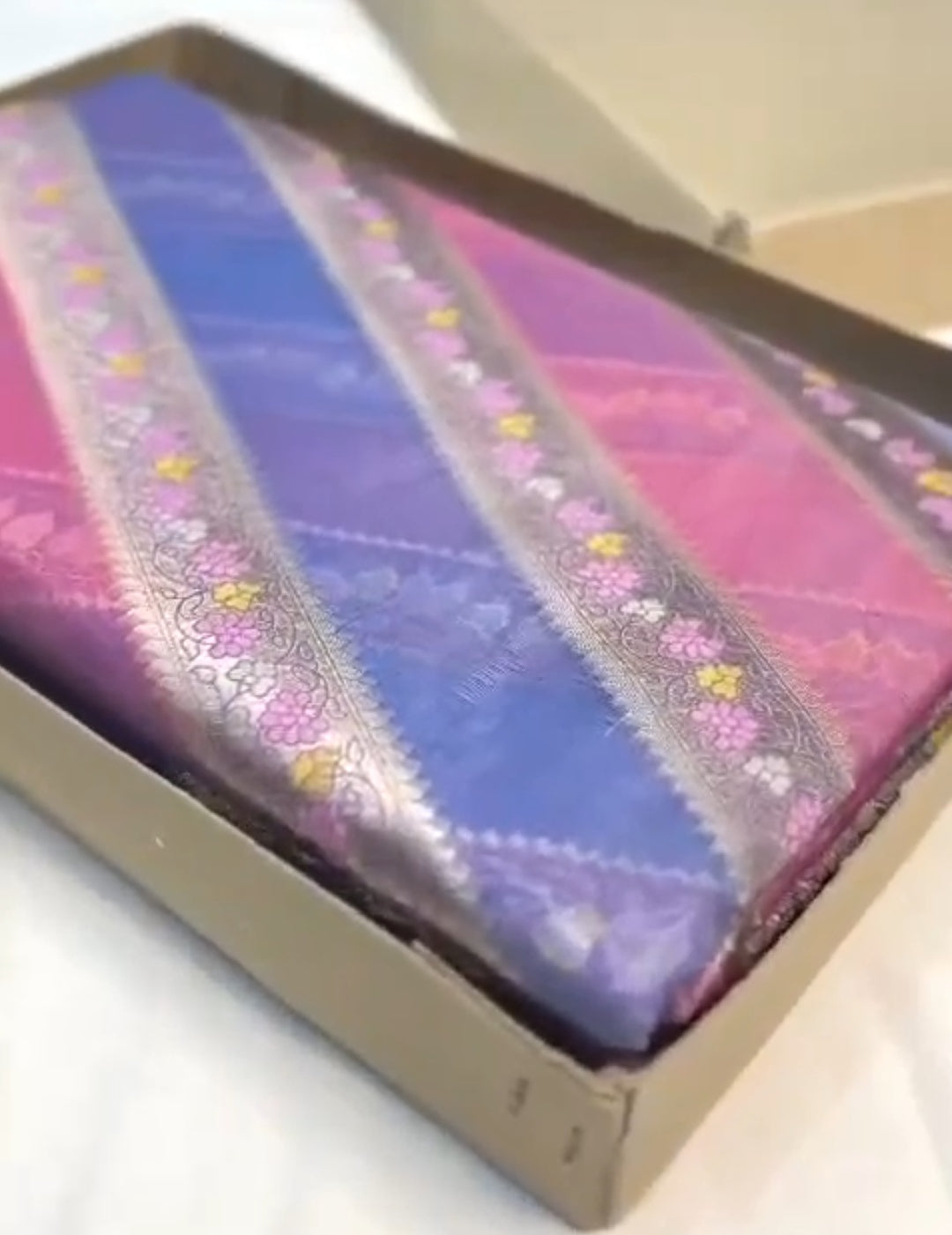 Lavender Banarasi Handloom Kora Organza Silk Meenakari Saree