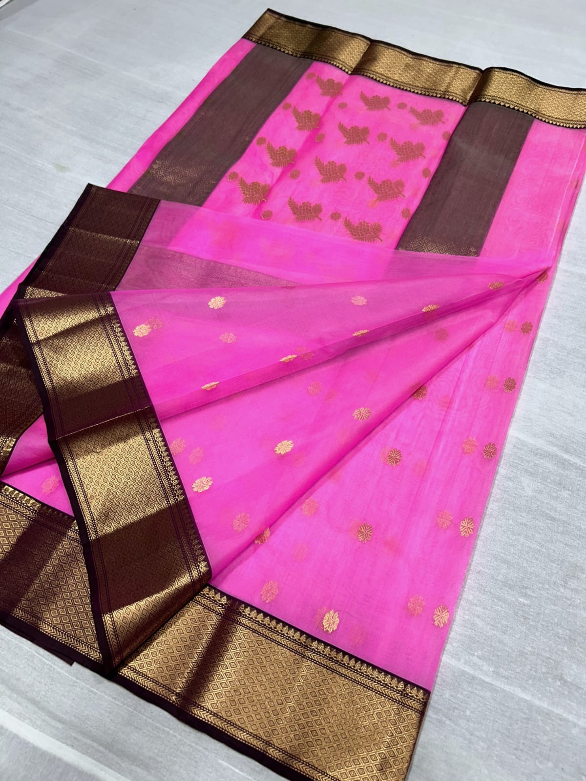 Hot Pink Chanderi Handloom Katan Silk Nakshi Saree