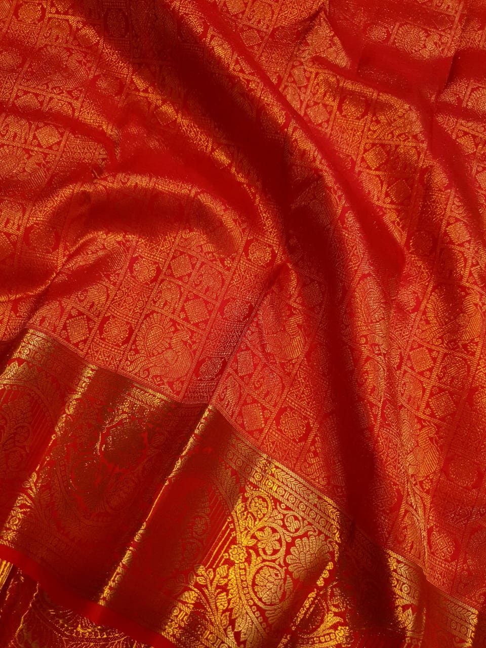 Chilly Red Kanchipuram Handloom 2G Gold Pattu Silk Saree