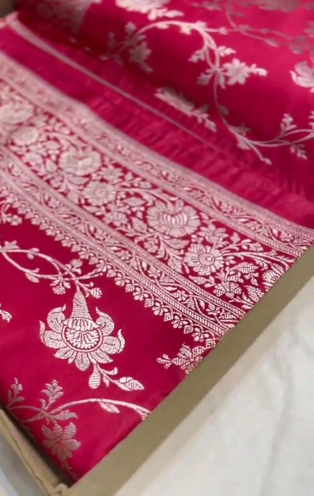 Hot Pink Banarasi Mashru Soft Silk Saree