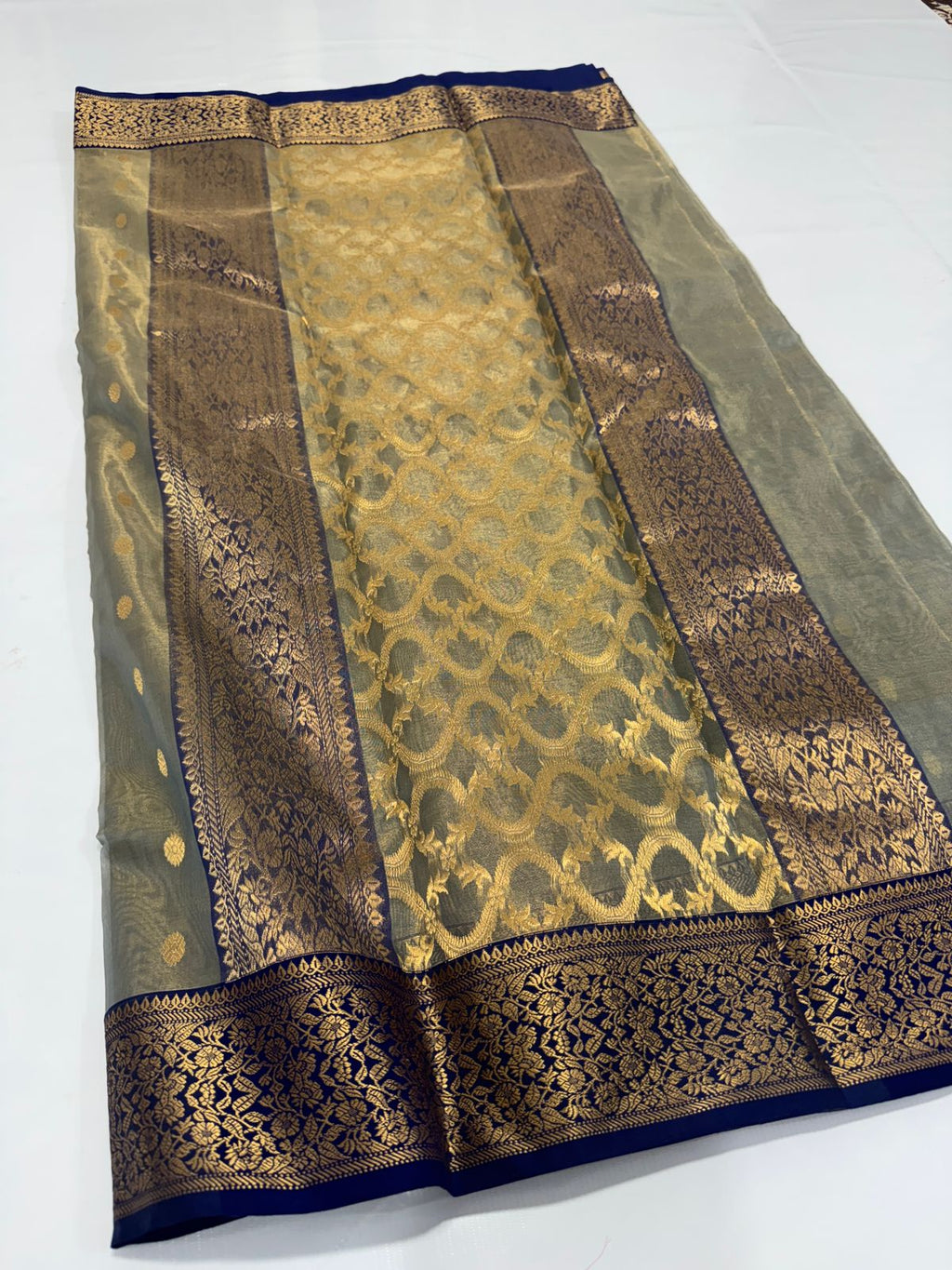 Dual Tone Grå Chanderi Håndvævet Katan Tissue Silke Saree
