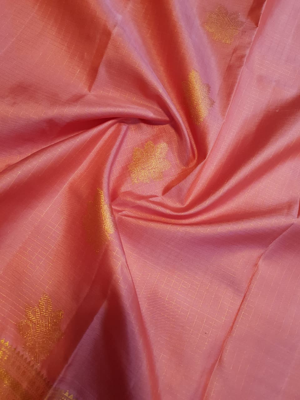 Peach Kanchipuram Handloom 2G Gold Vairaoosi Silk Saree