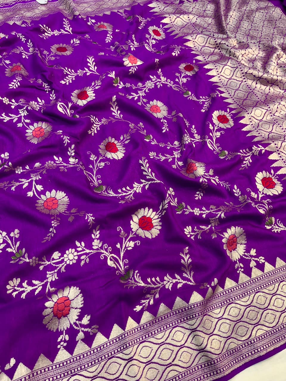 Purple Banarasi Handloom Katan Moonga Silk Water Zari Meenakari Saree