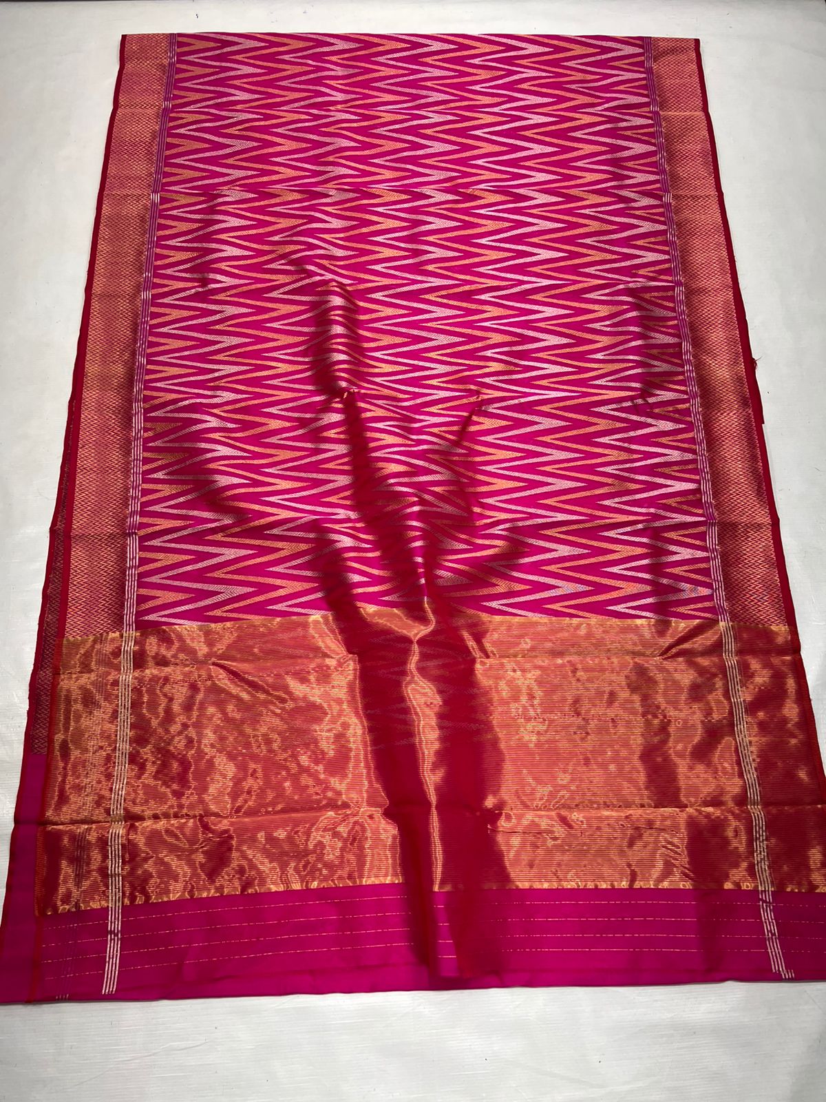 Dark Pink Chanderi Handloom Pattu Silk Handwork Saree