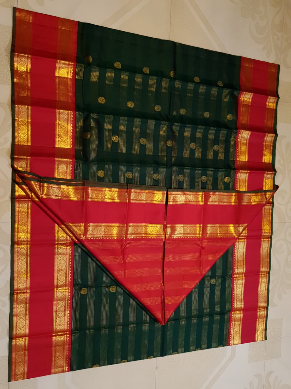 Bottle Green Kanchipuram Handloom 2G Gold Korvai Silk Saree