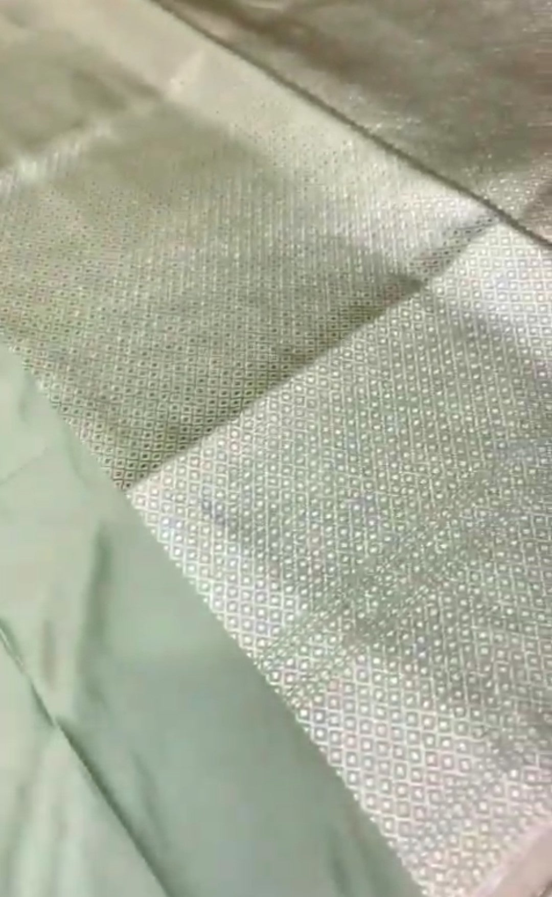 Pistaciegrøn Banarasi Satin Katan Silk Saree