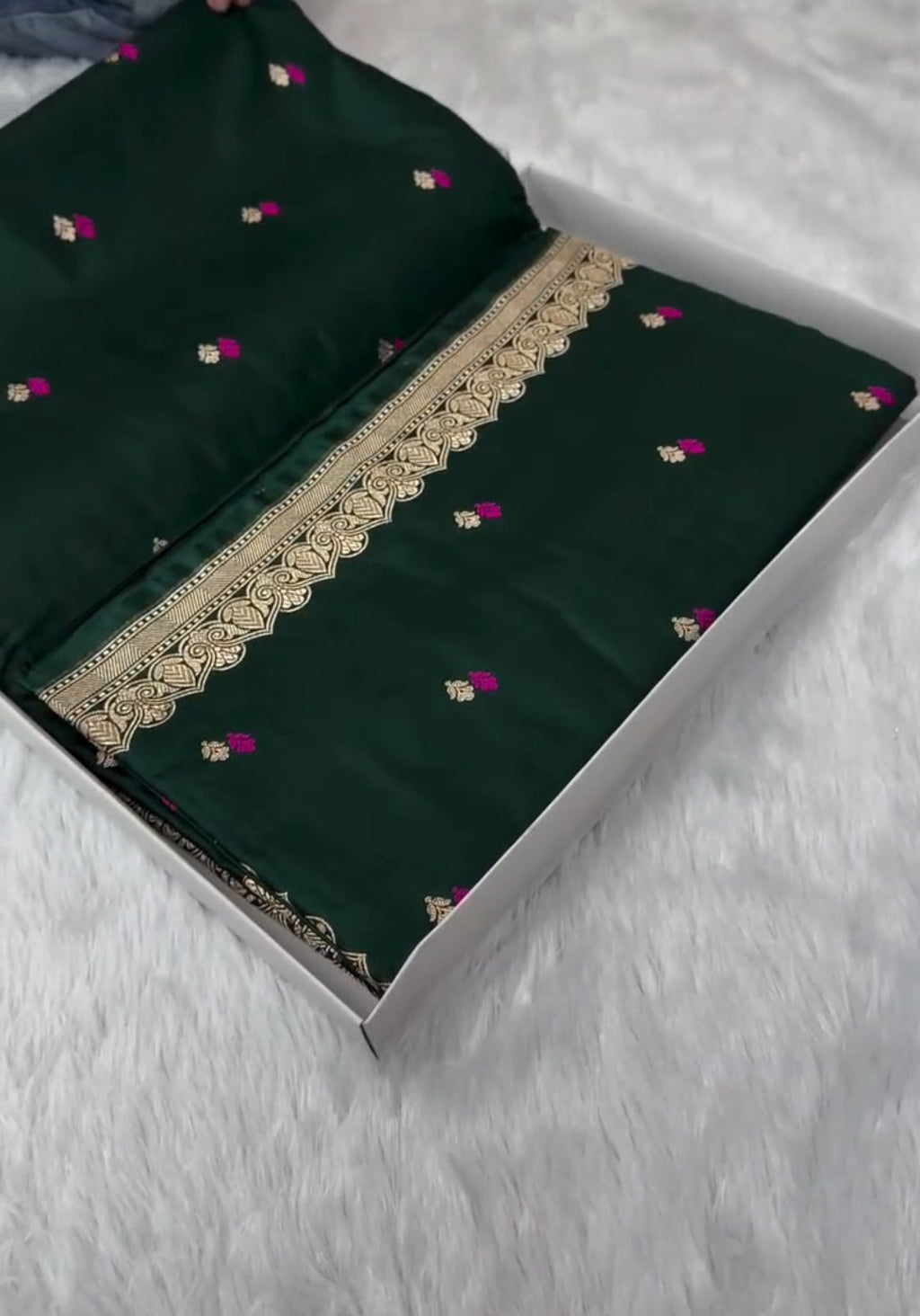 Dark Green Banarasi Mashru Soft Silk Saree