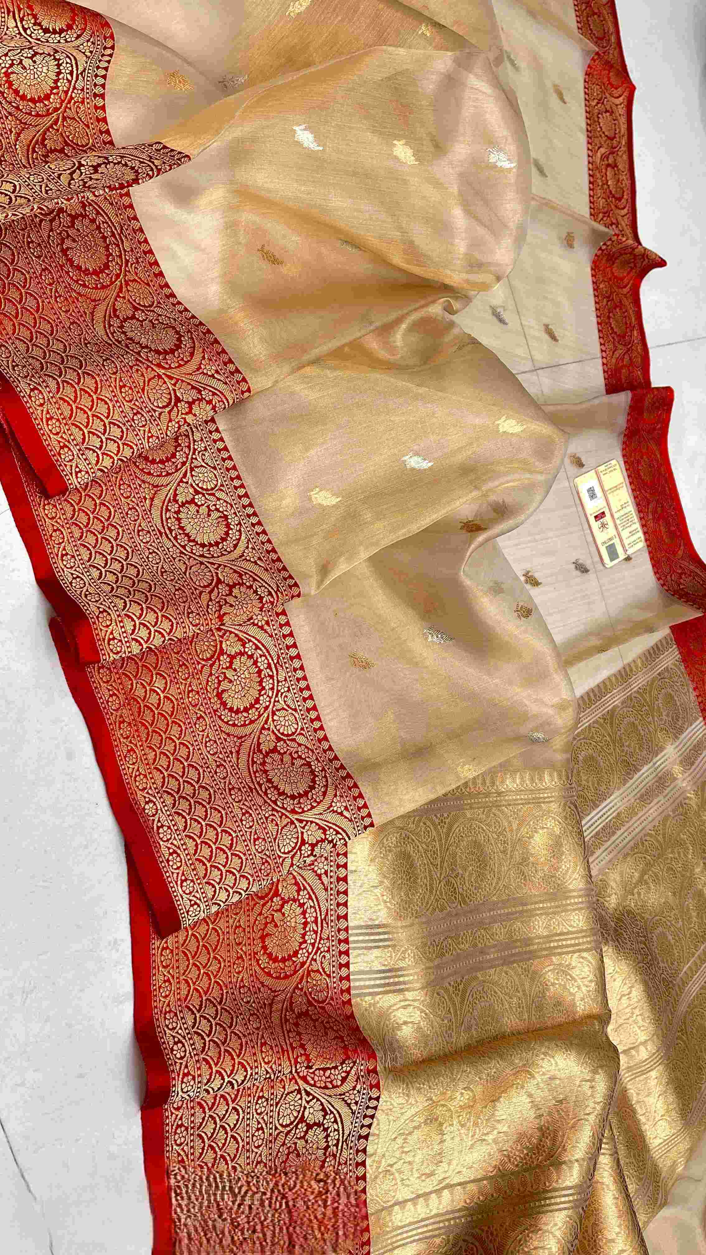 Gold Banarasi Handloom Kora Tissue Silk Saree