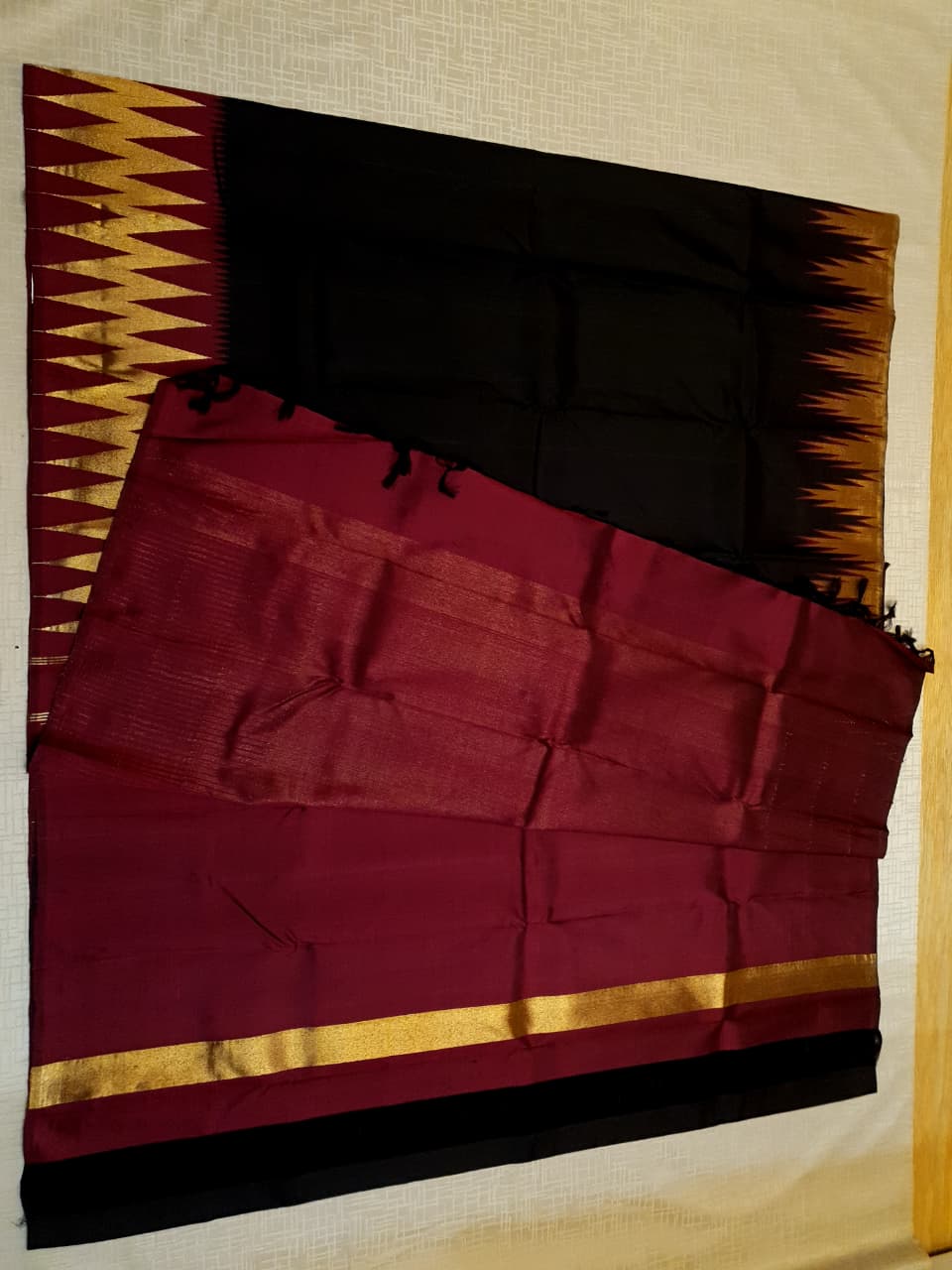 Black Kanchipuram Handloom 2G Gold Pattu Silk Saree