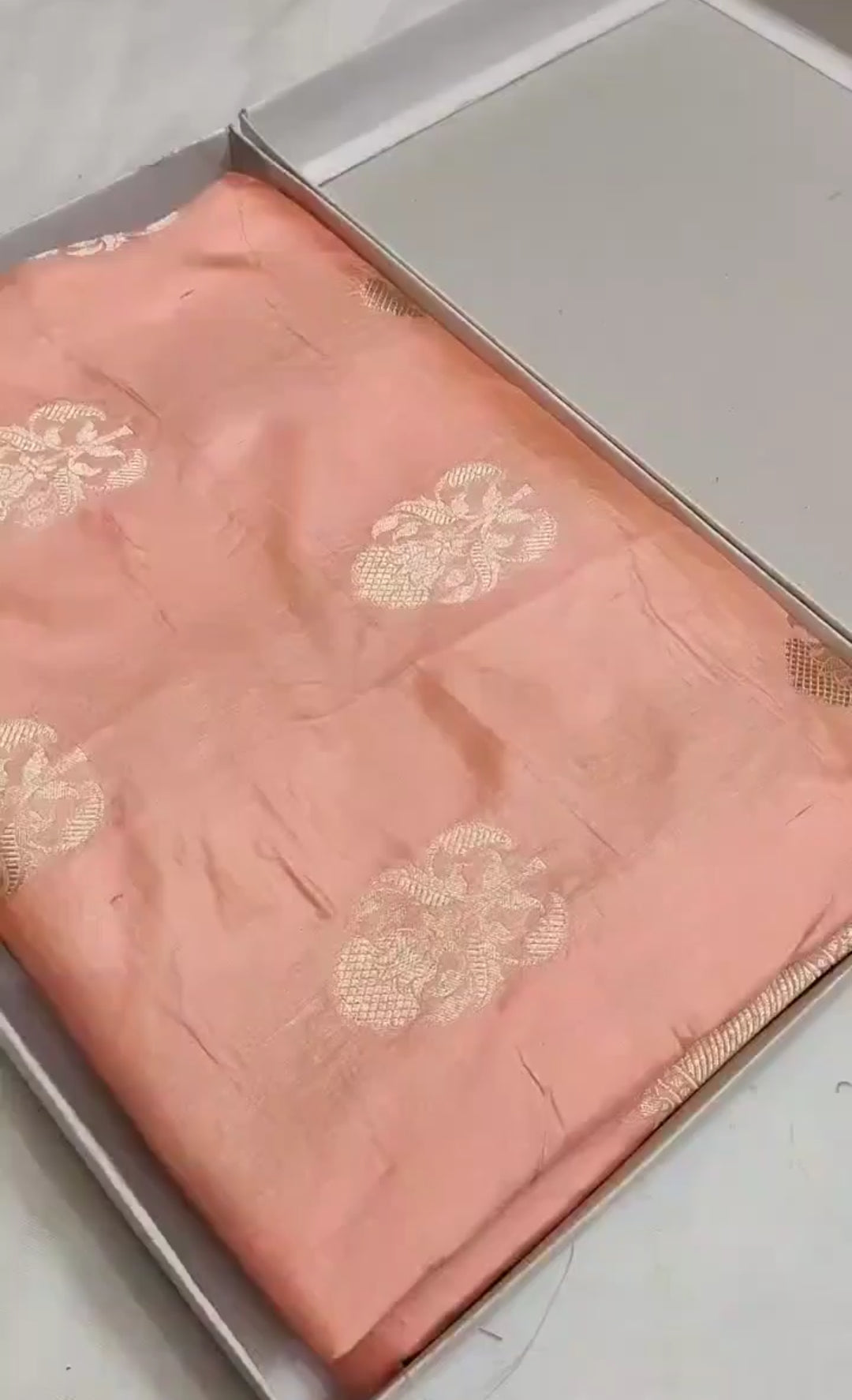 Dual Tone Peach Banarasi Handloom Katan Silk Saree