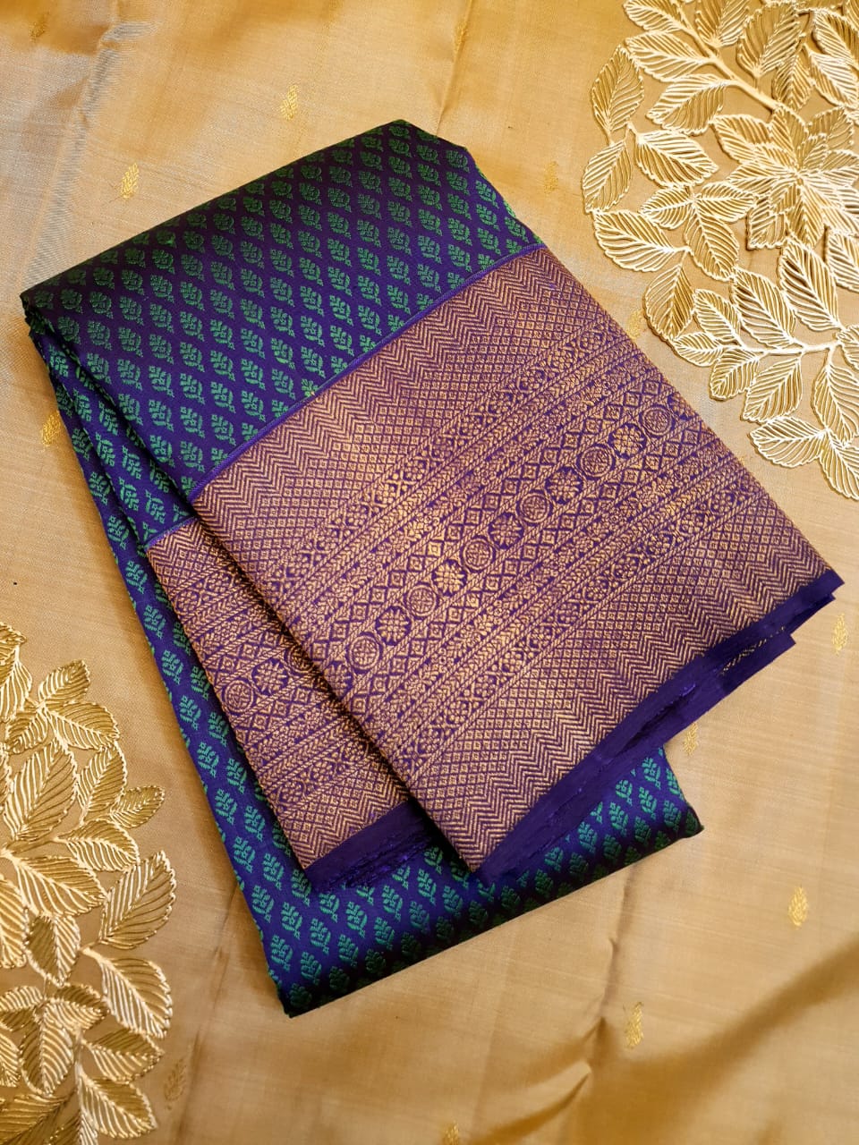 Midnight Blue Kanchipuram Handloom 2G Gold Pattu Silk Saree