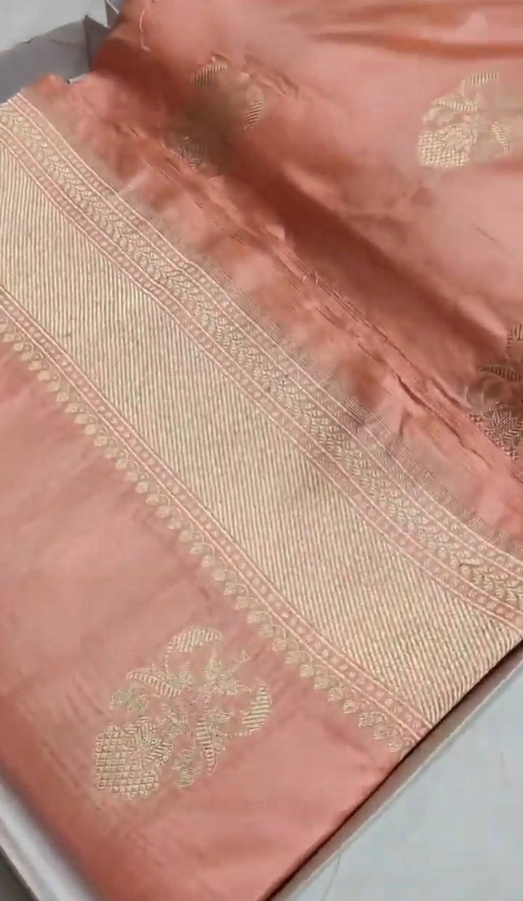 Dual Tone Peach Banarasi Handloom Katan Silk Saree