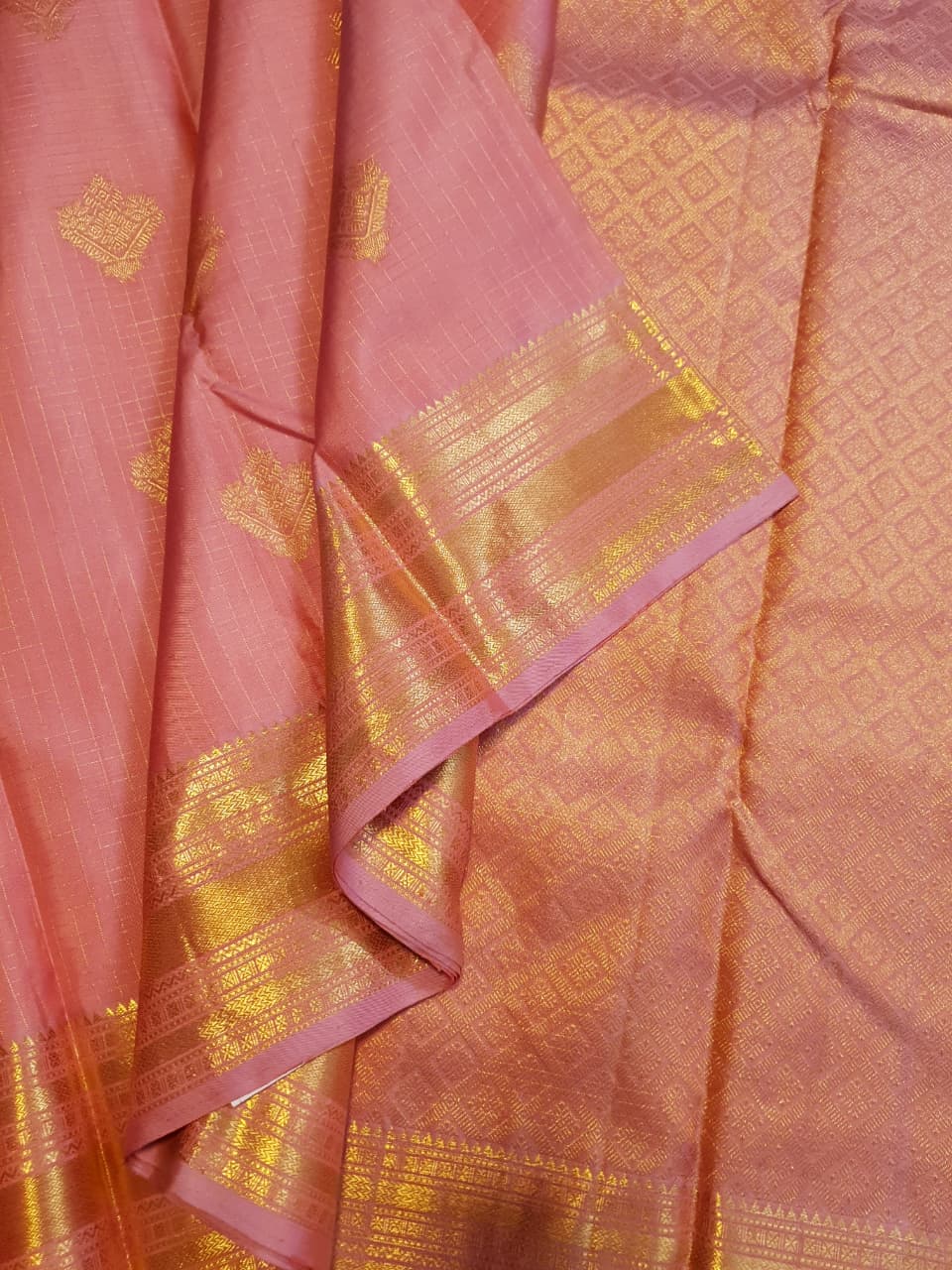 Peach Kanchipuram Handloom 2G Gold Vairaoosi Silk Saree