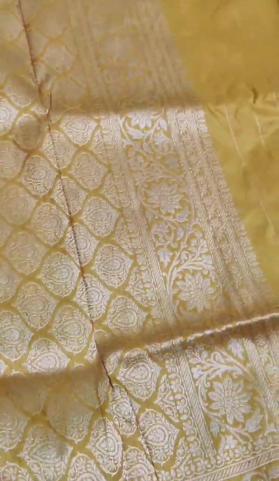 Gold Banarasi Handloom Katan Silk Saree