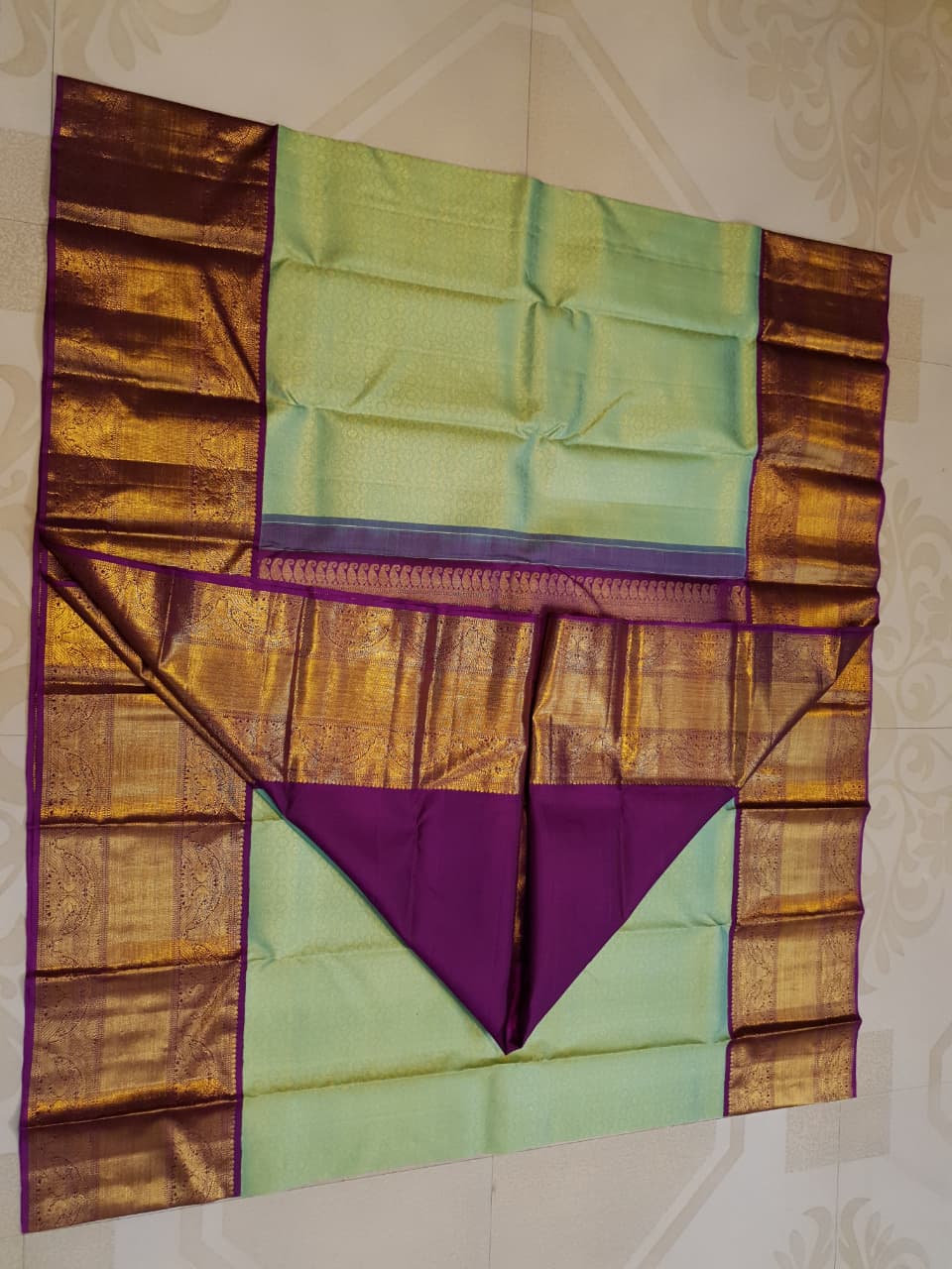 Pista Green Kanchipuram Handloom 2G Gold Pattu Silk Saree