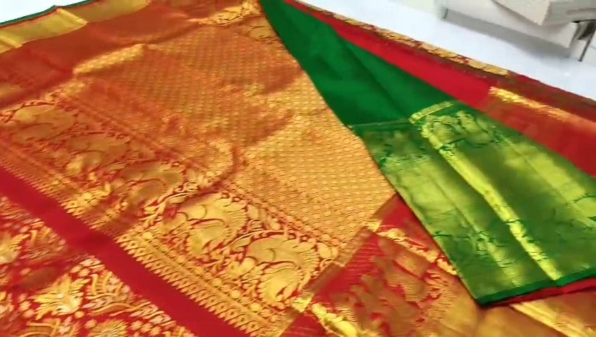 Rød Kanchipuram håndvævet vævsbrokade silke brudesari