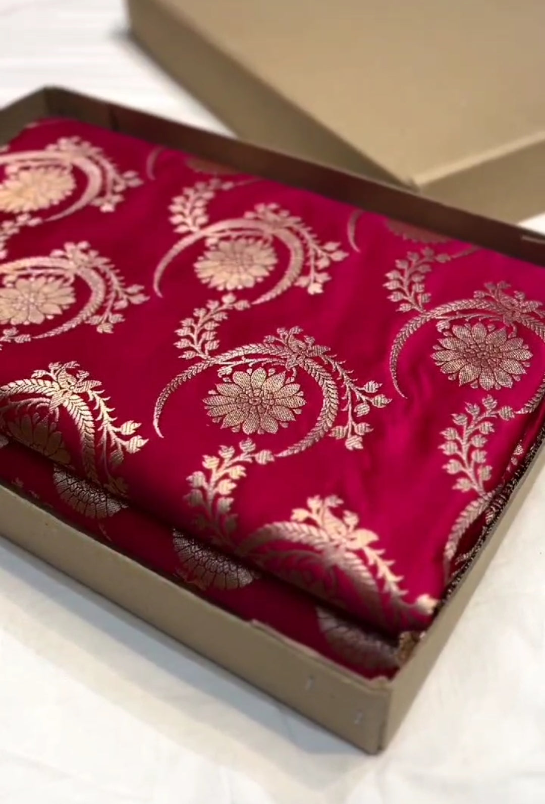 Dual Tone Dark Pink Banarasi Mashru Soft Silk Saree