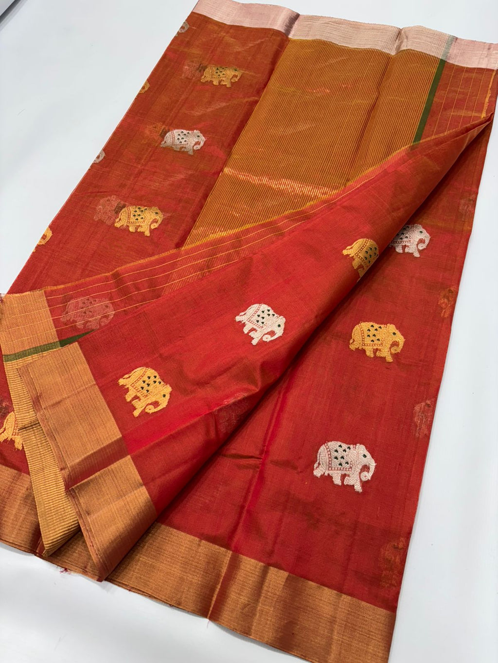 Chilly Red Chanderi Handloom Pattu Silk Eknal Buttas Saree