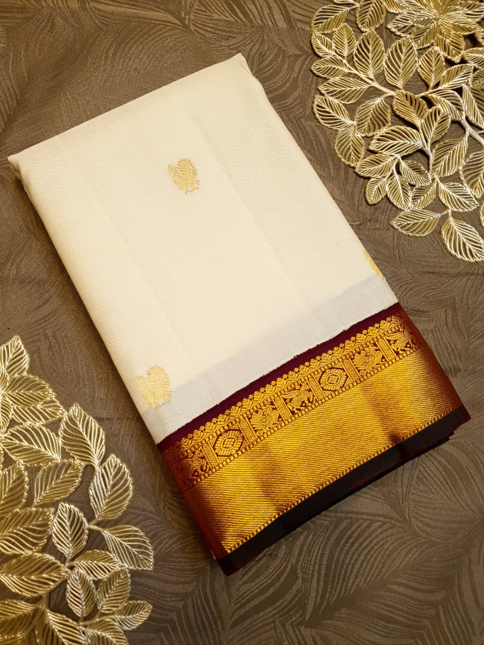 Cream Kanchipuram Handloom 2G Gold Pattu Silk Saree