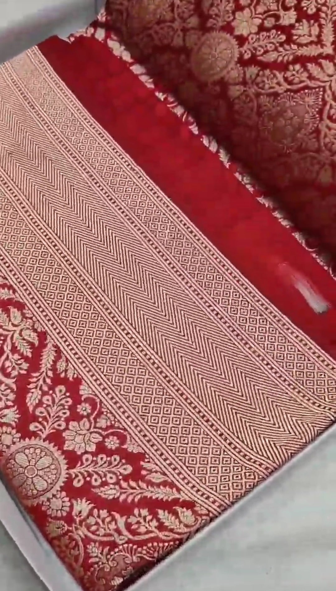 Red Banarasi Handloom Katan Silk Brocade Saree