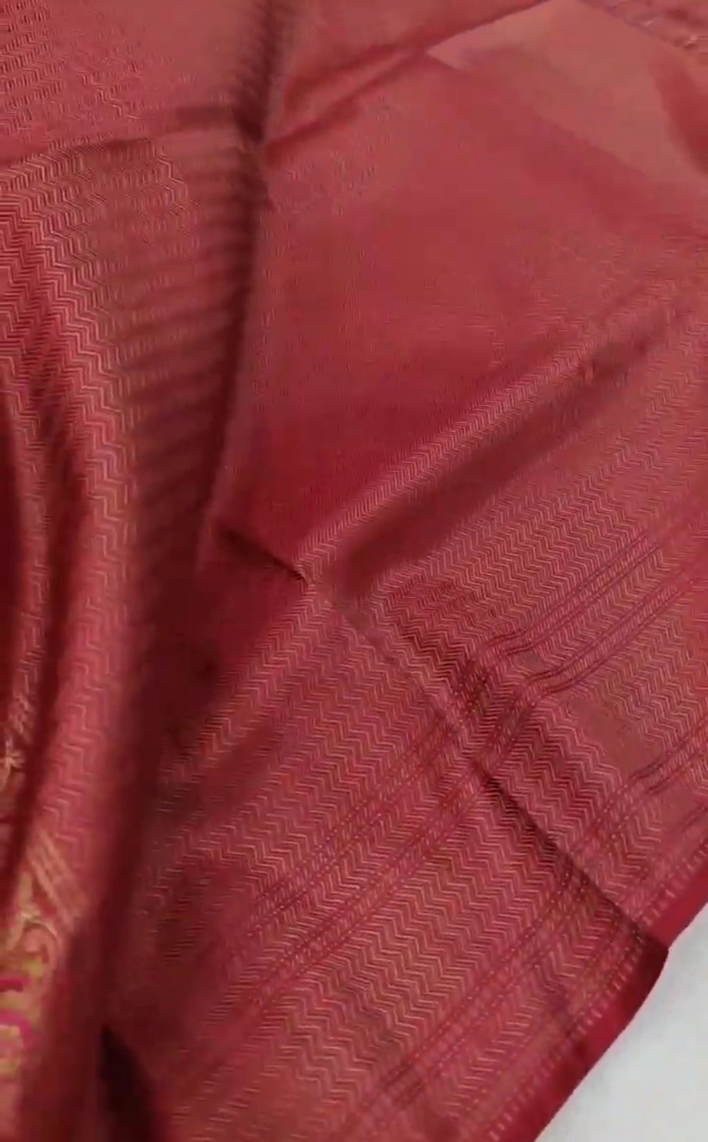 Rustic Red Banarasi Semi Katan Silk Tanchoi Brocade Saree