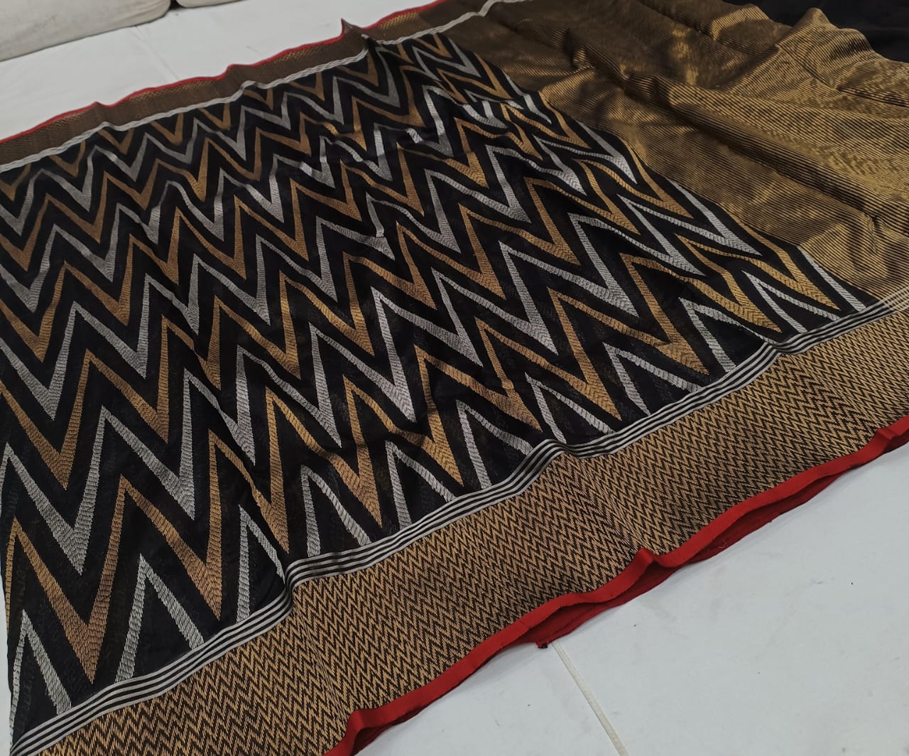 Black Chanderi Handloom Pattu Silk Handwork Saree