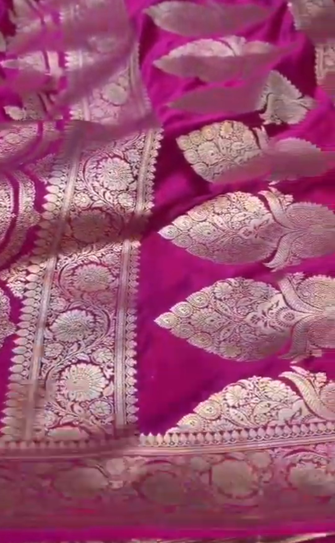 Onion Pink Banarasi Mashru Soft Silk Butta Saree
