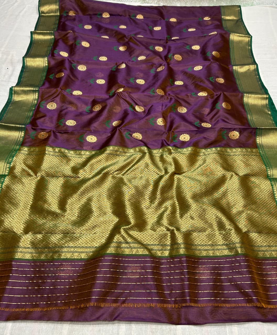 Dual Tone Purple Chanderi Handloom Pattu Silk Meenakari Nakshi Saree
