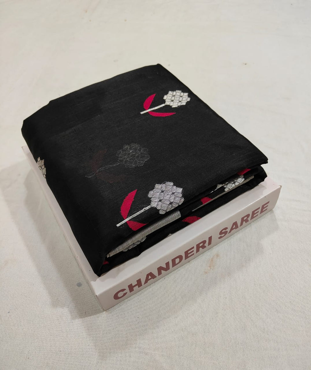 Sort Chanderi Håndvævet Pattu Silk Meenakari Saree