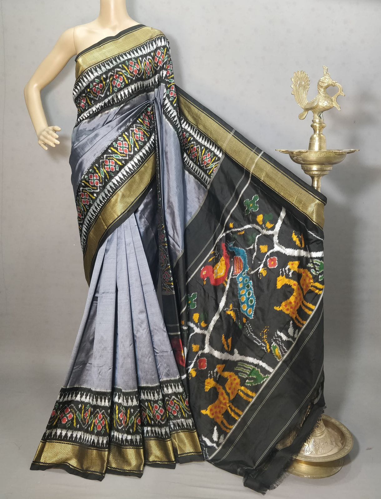 Pochampally Handloom Ikkat/Ikat Patola Silke Sarees