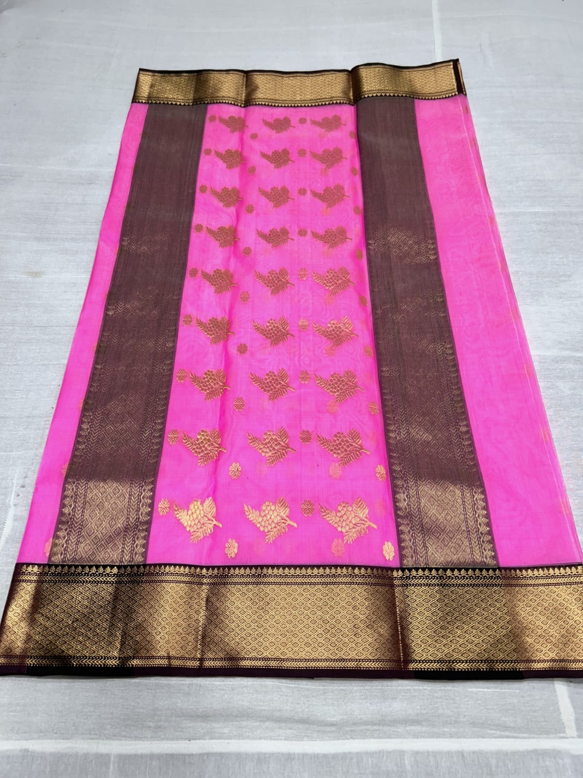 Hot Pink Chanderi Handloom Katan Silk Nakshi Saree