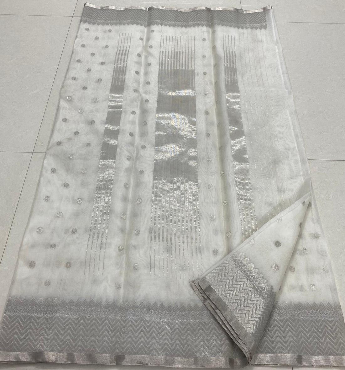 Pearl White Chanderi Handloom Katan Silk Saree