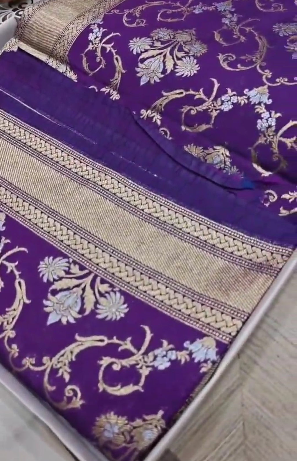 Lilac Banarasi Semi Katan Silk Sona Rupa Saree