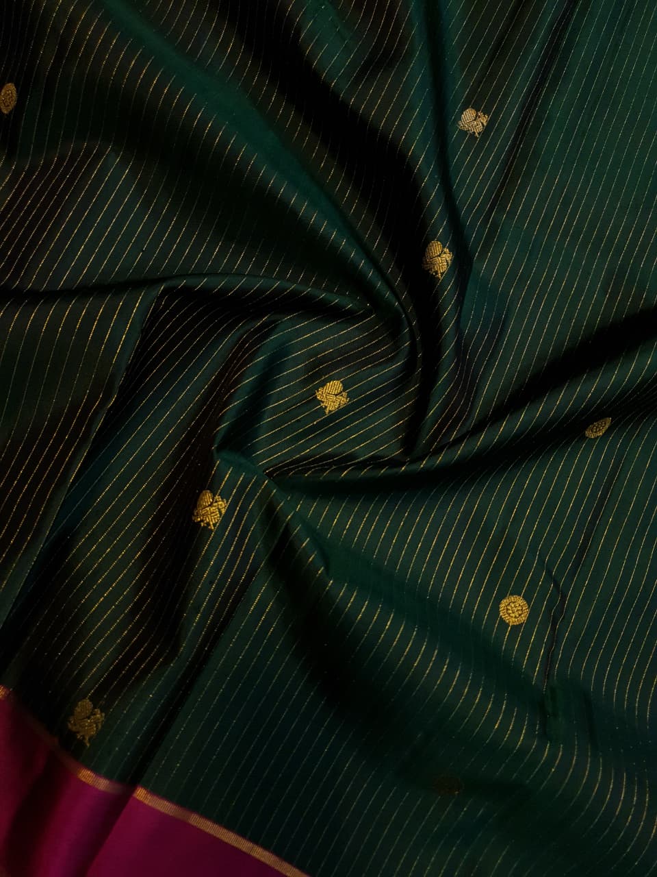 Bottle Green Kanchipuram Handloom 2G Gold Pattu Silk Saree