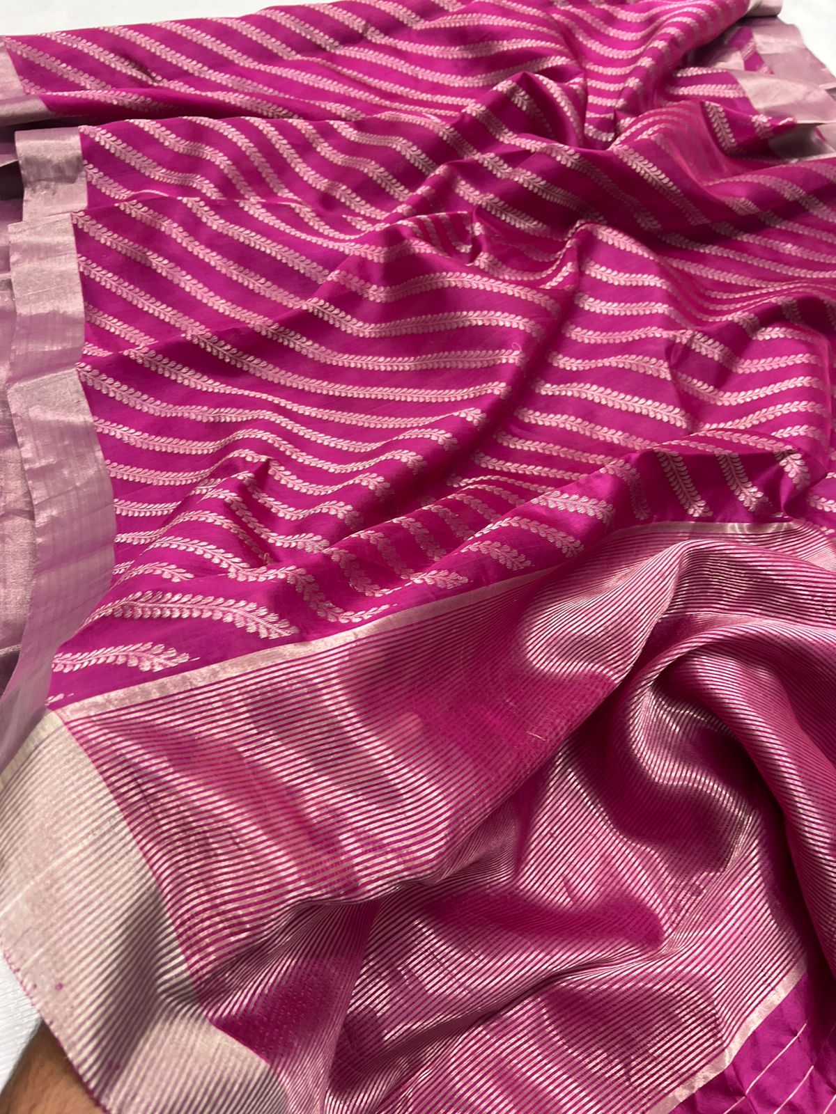 Magenta Chanderi Handloom Pattu Silk Saree