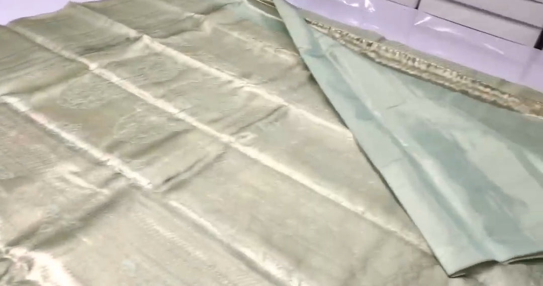 Pista Grøn Kanchipuram Håndvævet Tissue Brocade Silke Saree