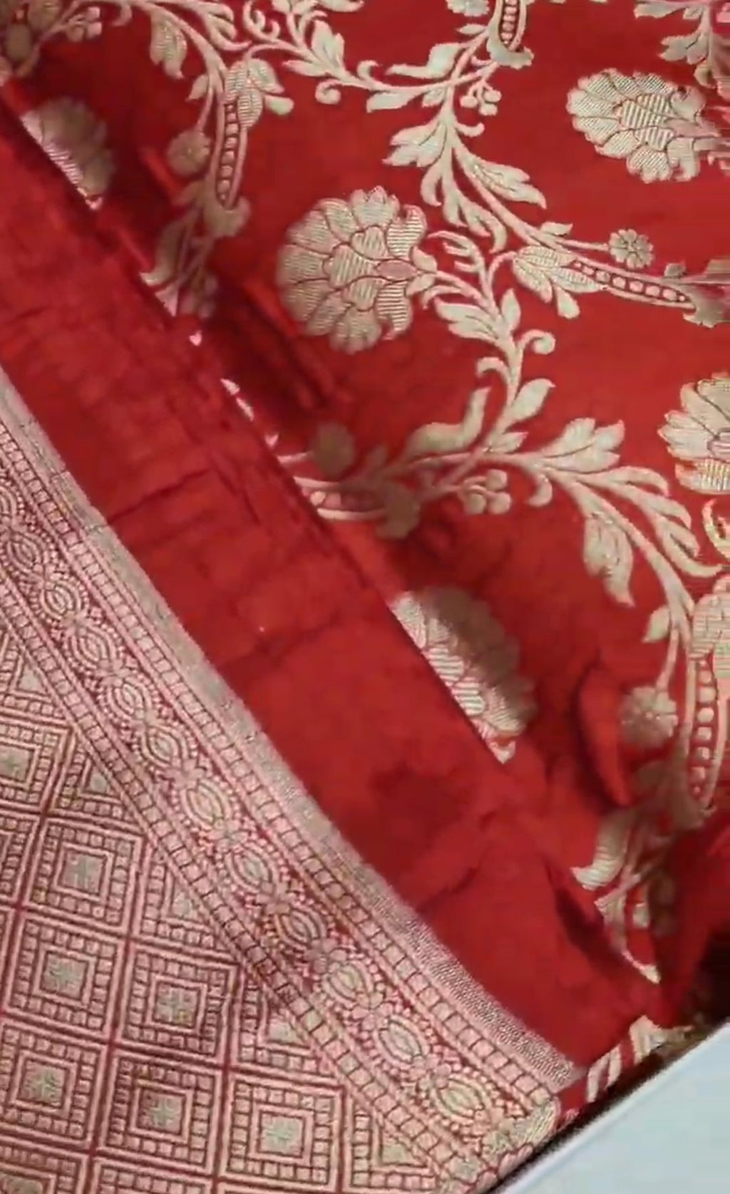 Red Banarasi Handloom Katan Silk Saree