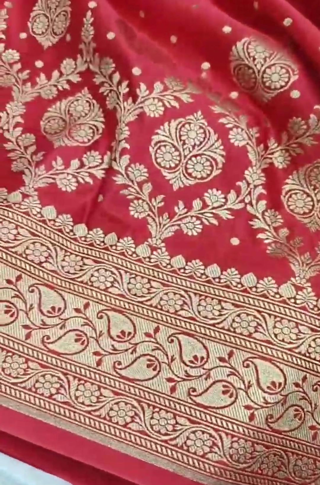 Red Banarasi Mashru Soft Silk Saree