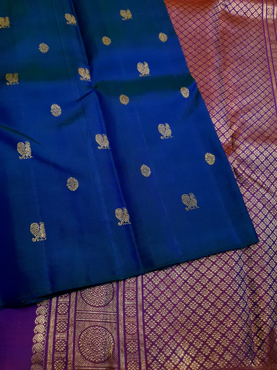 Dark Blue Kanchipuram Handloom 3G Pure Gold Pattu Silk Saree