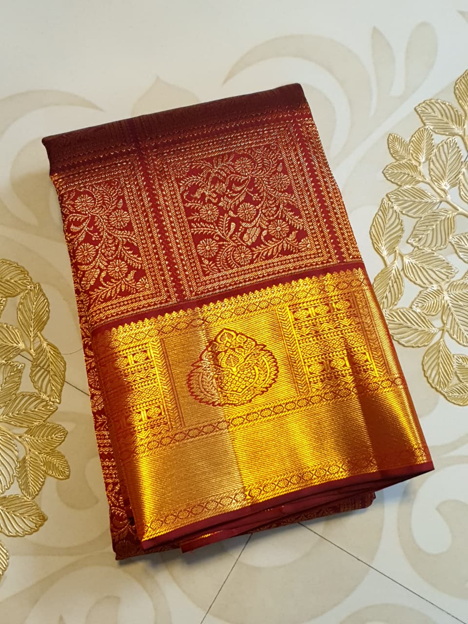 Maroon Kanchipuram Handloom 2G Gold Pattu Silk Saree