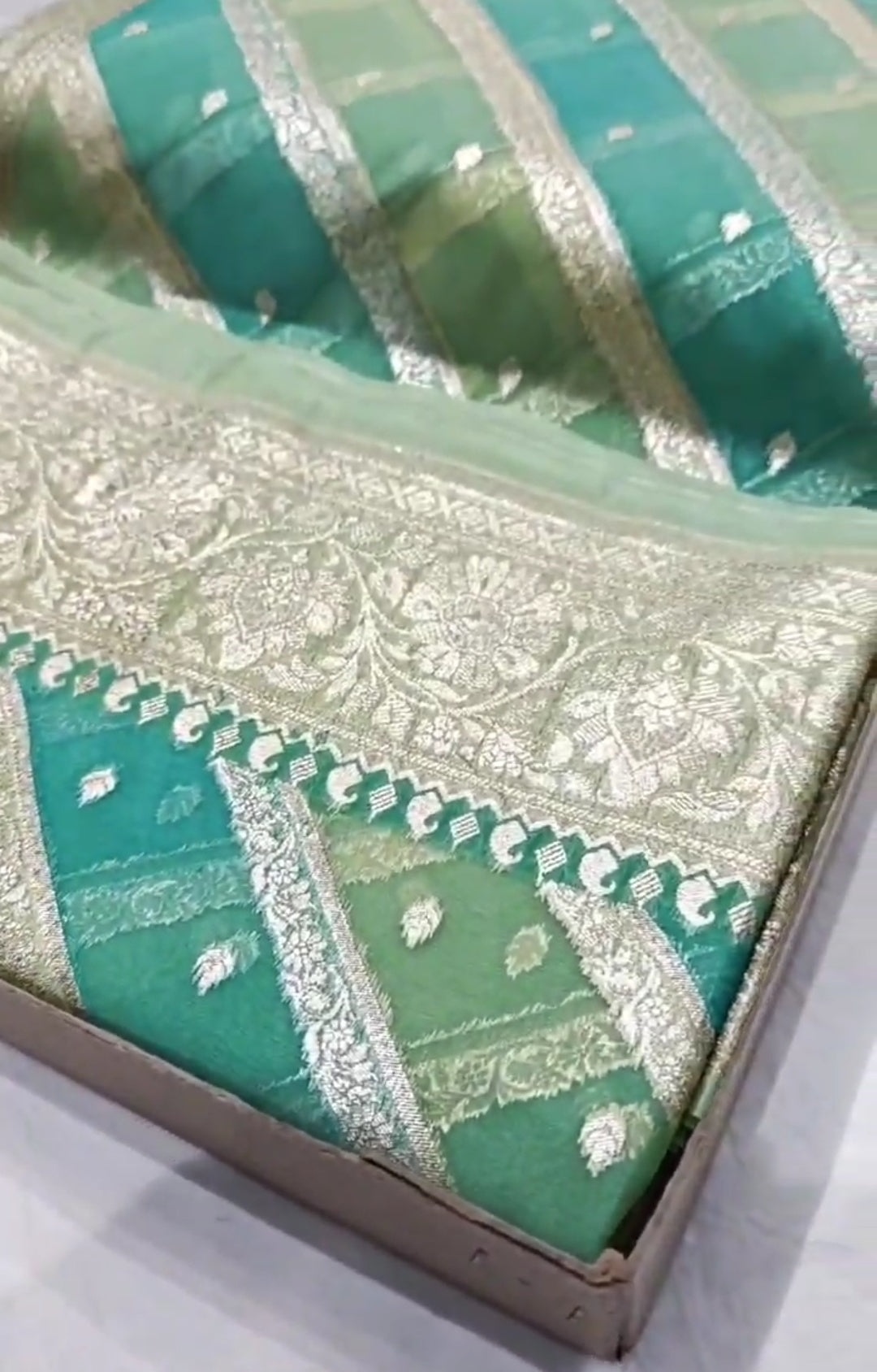 Lime Green Banarasi Handloom Rangkat Kora Tissue Silk Saree